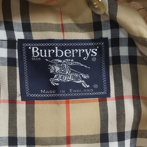 Burberry Trench Coat - VINTAGE - Picture 6 of 10